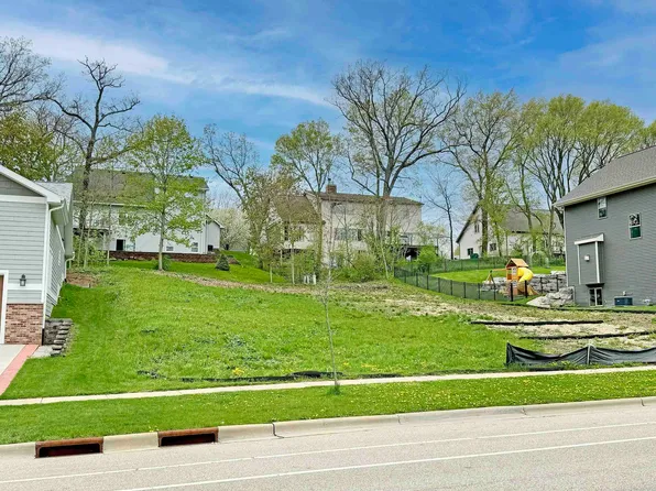 5508 Holscher Rd, Mc Farland, WI 53558