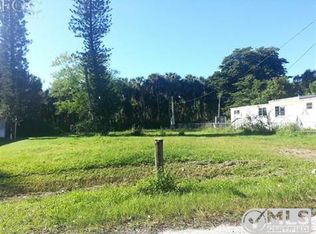 4974 Steward Dr, Fort Myers, FL 33905