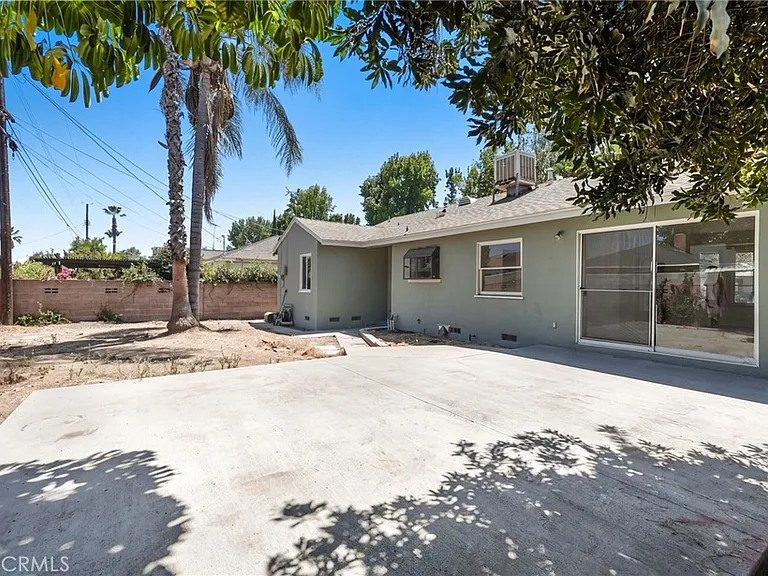 7656 Teesdale Ave — Photo 36