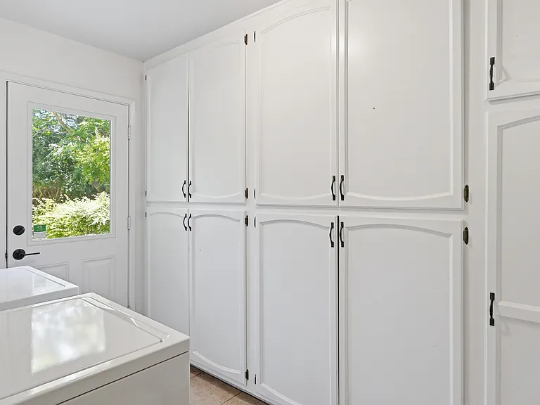2224 Alamo Pintado Ave — Photo 23