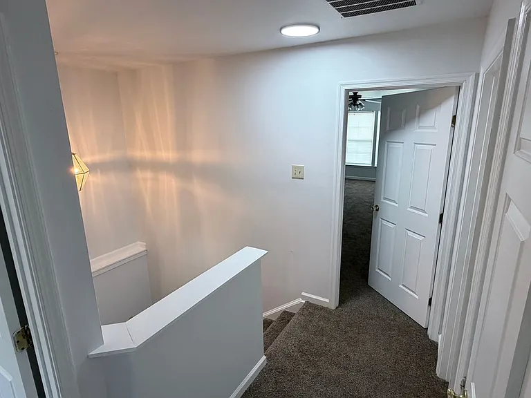 68 Alexis Dr — Photo 7