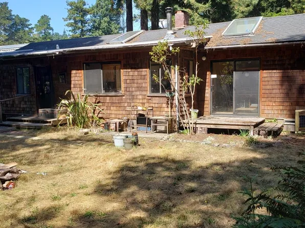 18925 Trillium Ln, Fort Bragg, CA 95437