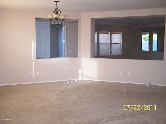 2nd image of 25891 N Sandstone Way