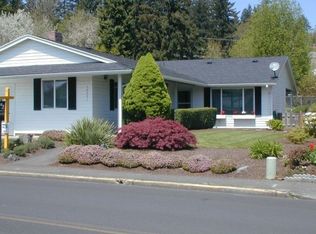 12351 SW King George Dr, King City, OR 97224