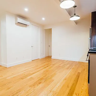 Rented by Nooklyn NYC LLC | media 88