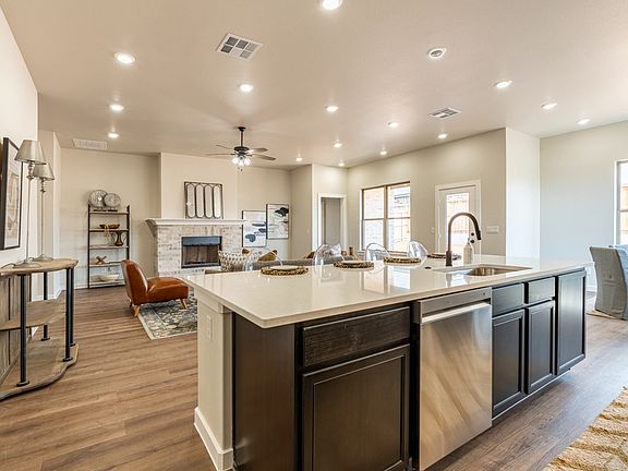 Kitchen 4