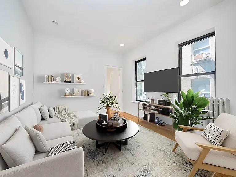 70 W 109th St #34 — Photo 1