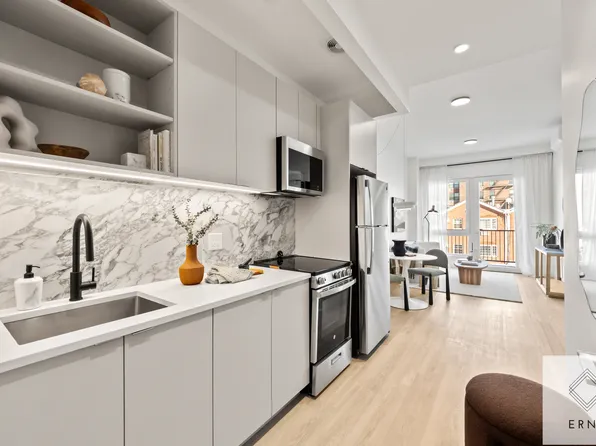 354 East 28th Street image 1 of 30