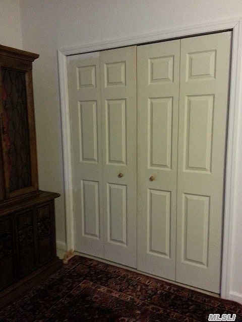 2nd image of 6724 Burns St