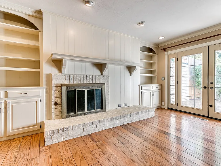 6313 Avalon Ln — Photo 42