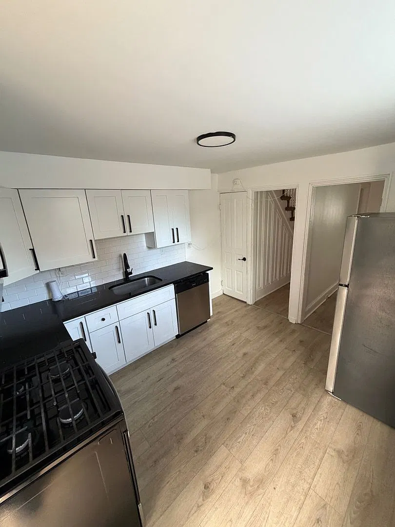 3 Bed, 1 Bath For Rent. Section 8 Approved — Photo 3