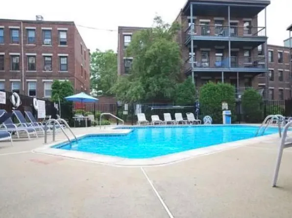 100 Lanark Rd, Brighton, MA 02135