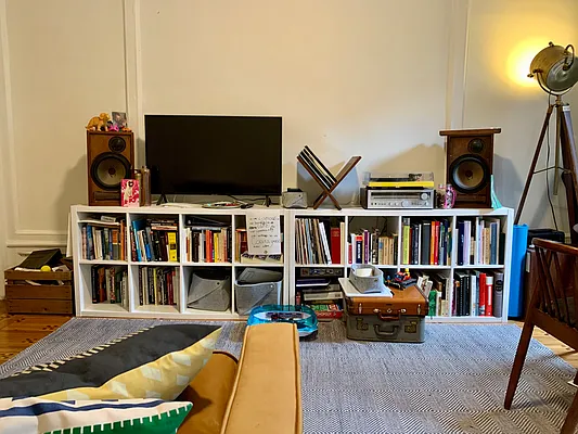 Rented by Garfield Realty  | media 11