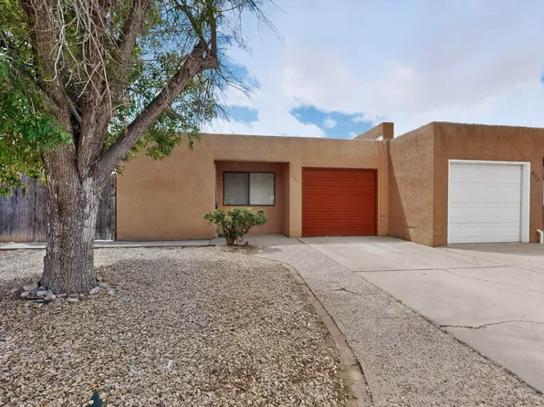 222 Shannon Pl NW, Albuquerque, NM 87107