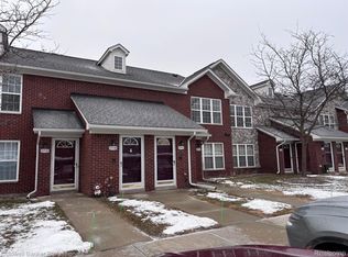 33540 Utica Rd #13, Fraser, MI 48026