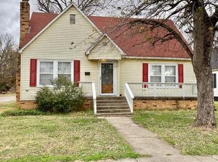 718 W Canadian Ave, Vinita, OK 74301