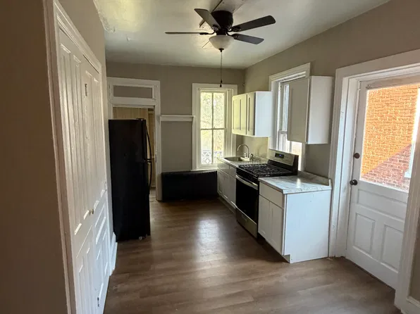 611 W King St Fl 1, York, PA 17401
