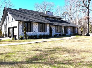 900 Shades Cliff Rd, Jasper, AL 35504