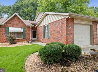 265 Lagrange Ct, Fayetteville, GA 30214