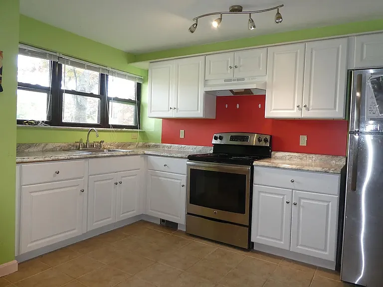 20 Juniper Ln #36 — Photo 10
