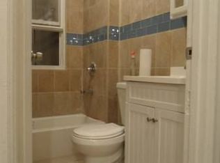 28 Saint Marks Pl, Brooklyn, NY 11217