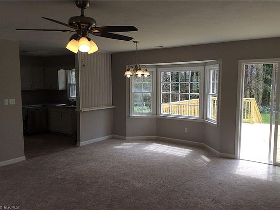4th image of 2311 Harley Dr