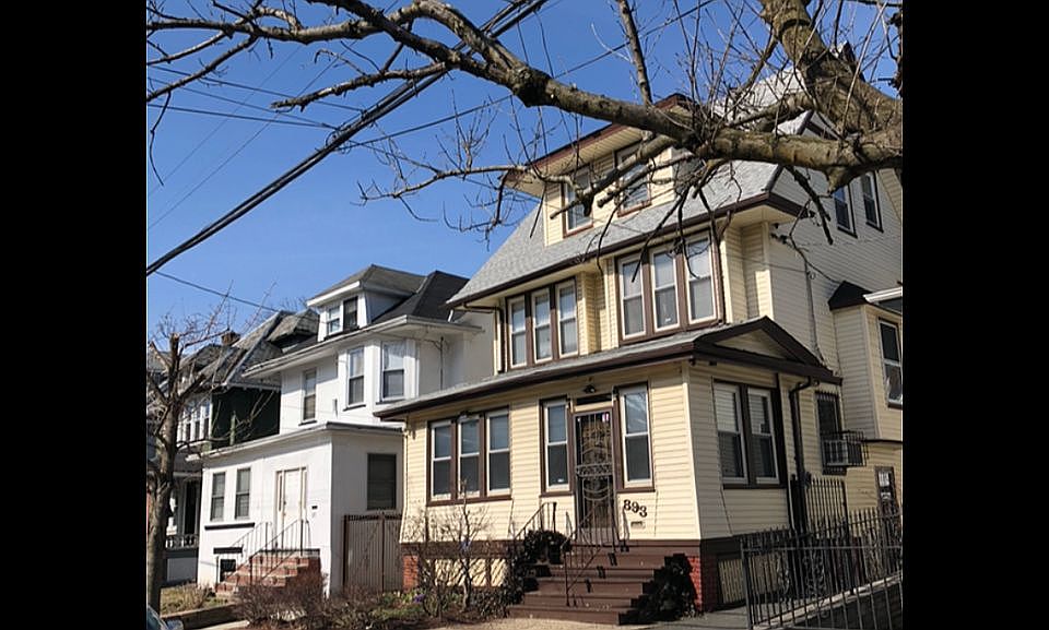 1st image of 893-895 S 19th St