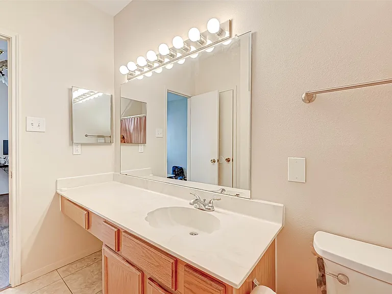 3780 Tanglewilde St #604 — Photo 30