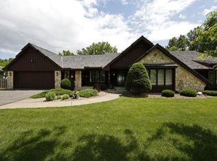 8913 Minnehaha Cir S, Saint Louis Park, MN 55426