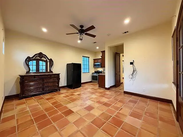 12410 Keith Rd — Photo 15