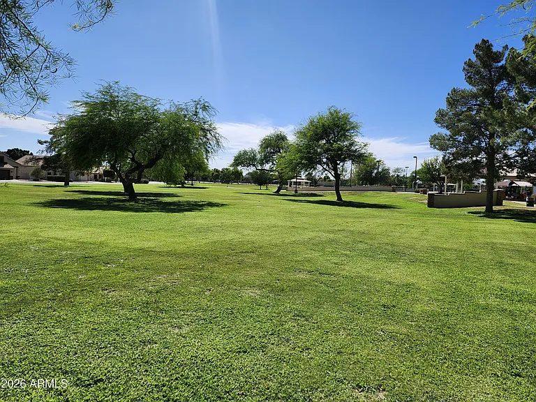 7033 W Irma Ln — Photo 20