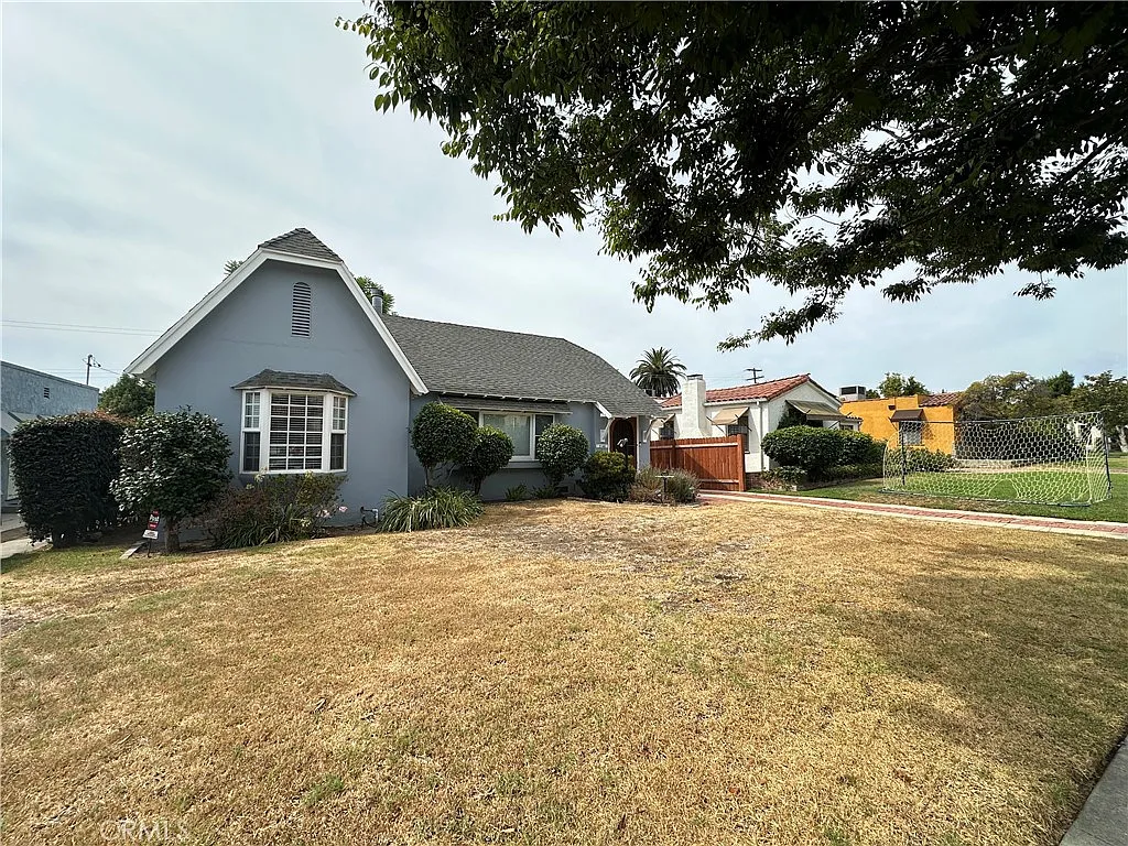 3 bed, 1615 sqft, $5,600 — Photo 2