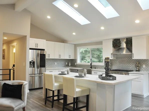 11304 NE 61st Pl, Kirkland, WA 98033