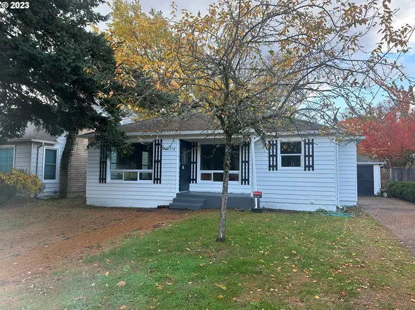 4218 NW Columbia St, Vancouver, WA 98660
