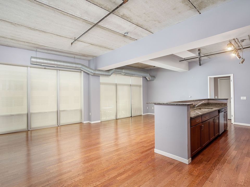 1st image of 3670 Woodward Ave APT 402