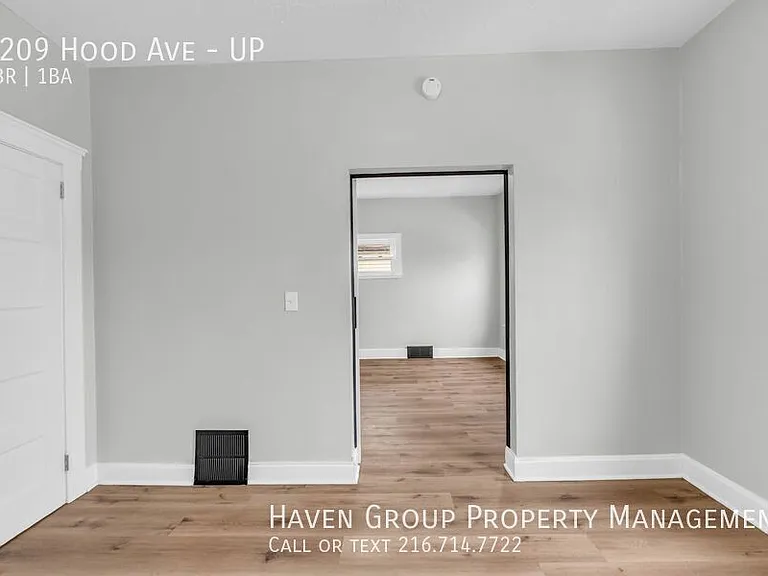 2209 Hood Ave #UP — Photo 6