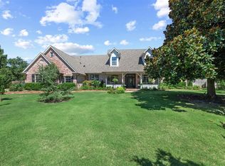 4661 W Two Lakes Ave, Norman, OK 73072