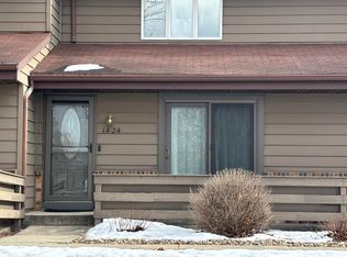 1424 Dayton Dr, Janesville, WI 53546