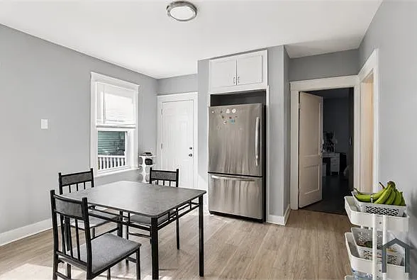 424 Cedar St #1 — Photo 3