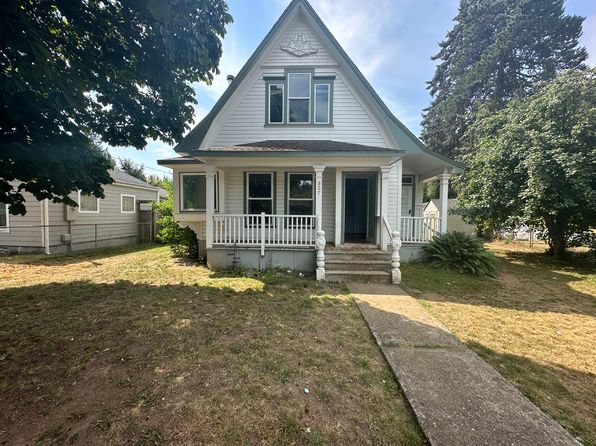 827 W Cota St