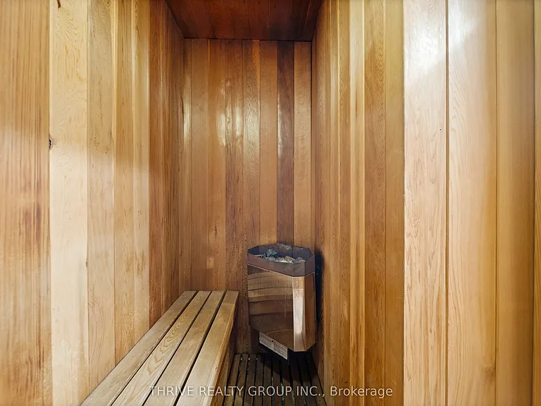 30 Chapman Ct #507 — Photo 32