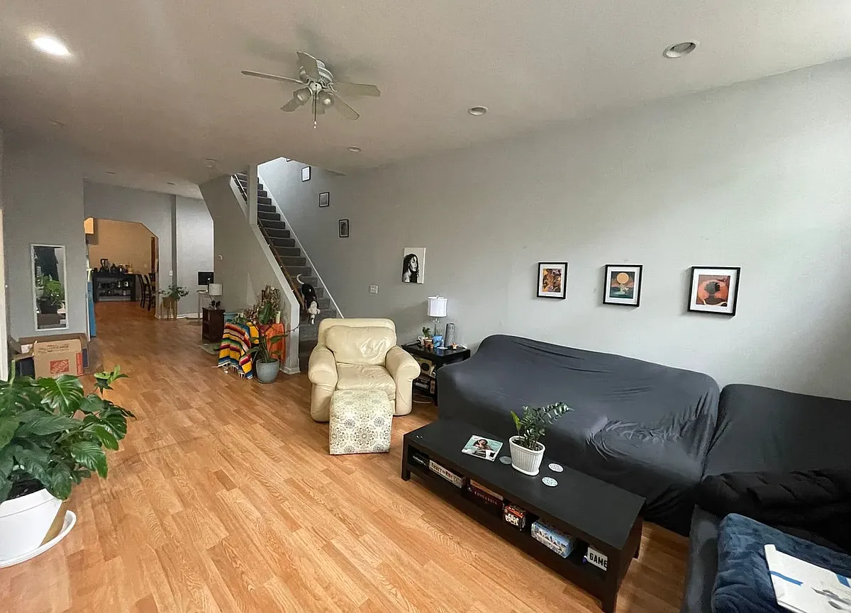 Building Photo - 1328 N Campbell Ave #1F