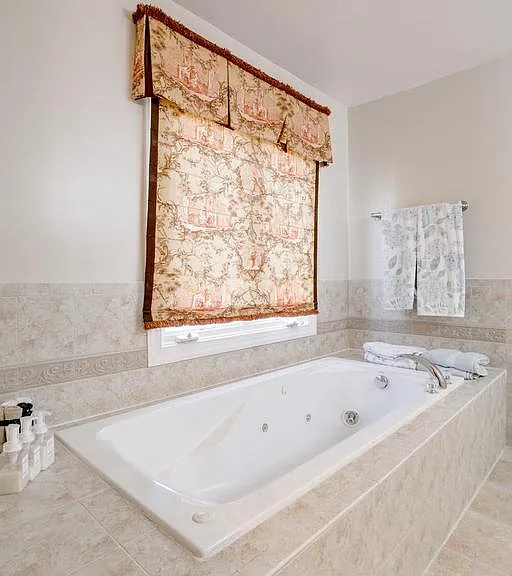 8320 Dockray Ct — Photo 24