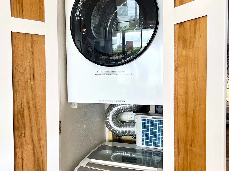 Laundry Room Cabinet