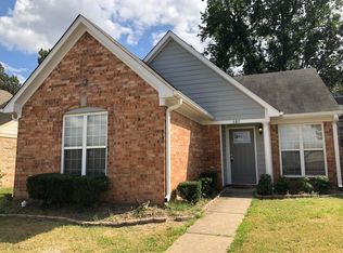 687 Burton Ln, Southaven, MS 38671