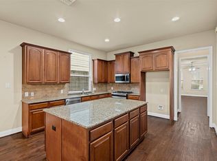 1209 N Bishop Ave, Dallas, TX 75208