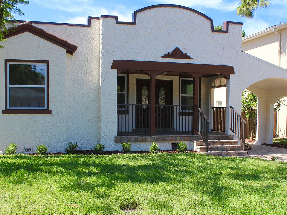 Front Yard
