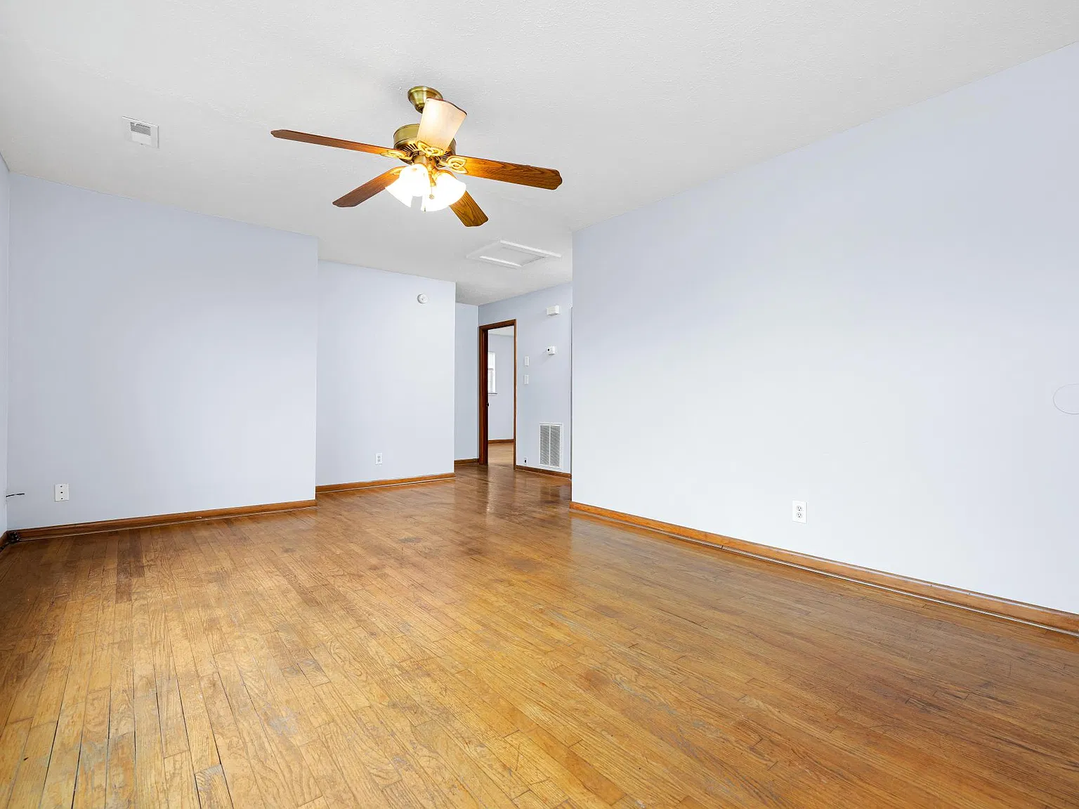 435 Beasley Street - 3 — Photo 2