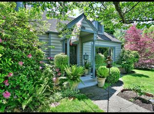 1610 E Main St, Medford, OR 97504