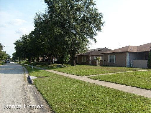 1st image of 1204 Sophie Blvd